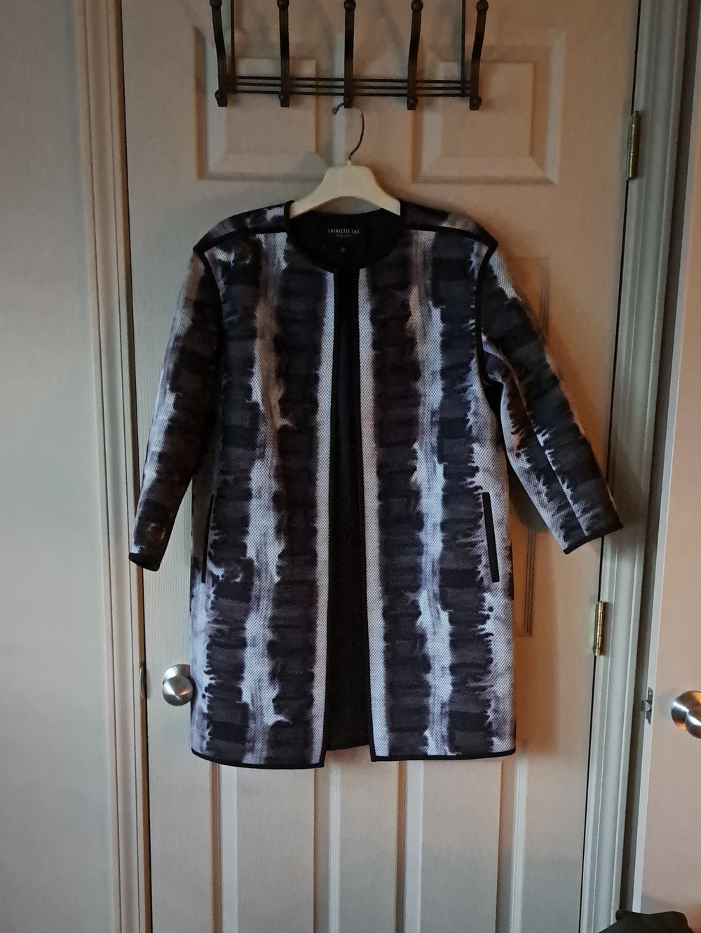 Lafayette 148 New York Black and White Collarless Printed Jacket